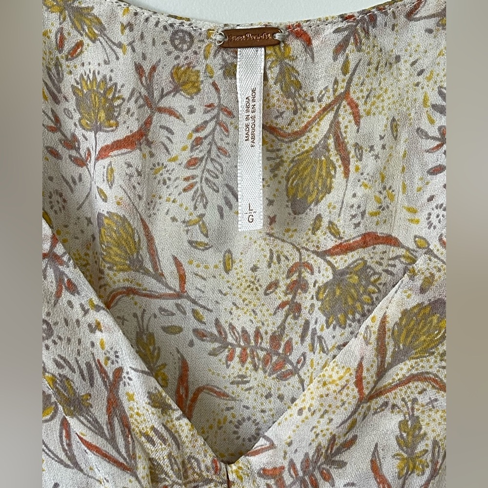 SOLD Free People Uptown Bell Sleeve Blouse Sheer Floral - Picture 5 of 12
